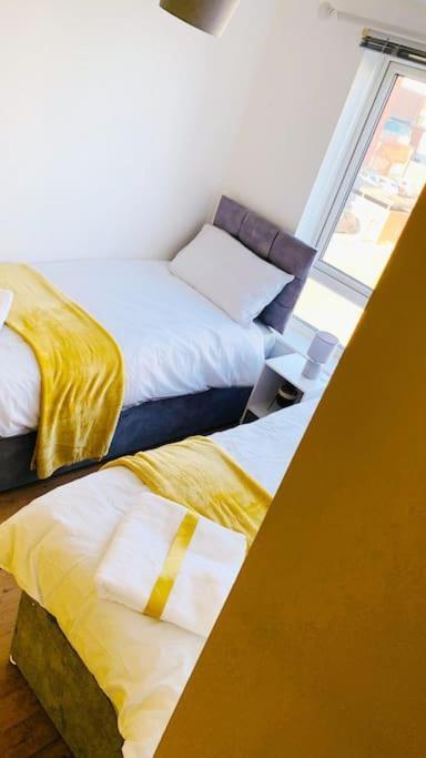 2 Bed Apartment With Free Parking Chelmsford Ngoại thất bức ảnh