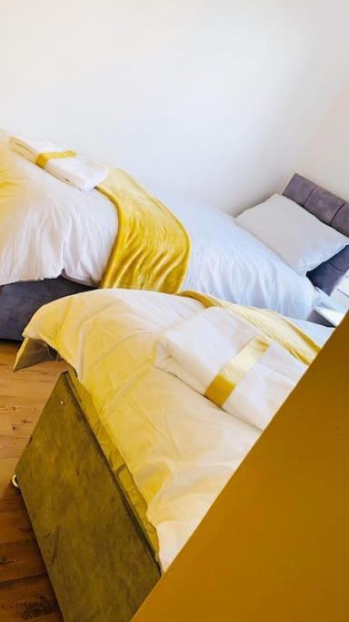 2 Bed Apartment With Free Parking Chelmsford Ngoại thất bức ảnh